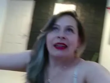 Freechat cinthia1609 on Chaturbate