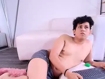 Chaturbate damian_salvatoree is Freechat damian_salvatoree — The louder you vibrate, the harder you fuck my ass, fuck me like in a porn movie #hairy #c2c #lovense #chubby #anal