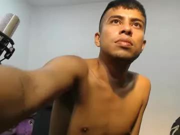 danielitopapii from Chaturbate is Freechat