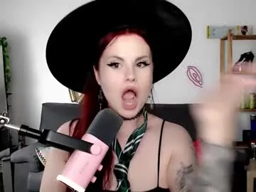 dellacrush_ on Chaturbate 