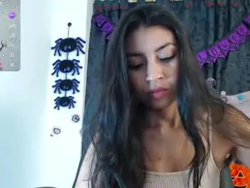 Freechat ellajonz on Chaturbate