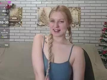 emiliaduchess from Chaturbate is Freechat