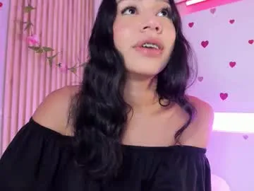 Freechat emmaclark_1 on Chaturbate