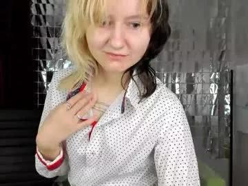 girl_next_doorr from Chaturbate is Freechat