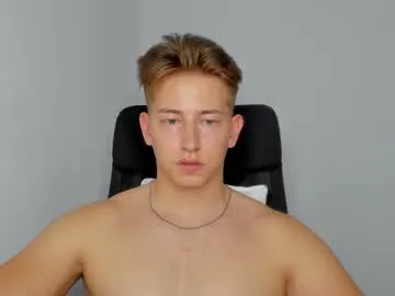 Freechat gym_alpha on Chaturbate