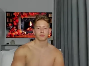 Freechat gym_alpha on Chaturbate