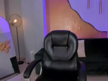 hannahjamesx on Chaturbate 