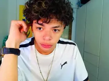 Freechat harry_jhonsonn on Chaturbate