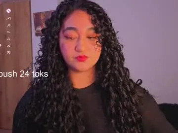 hipatiaandhephaestus on Chaturbate