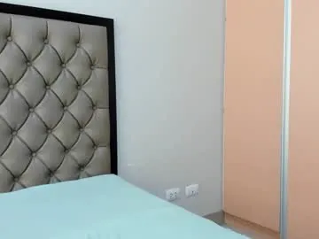 Freechat hottiepinay21 on Chaturbate