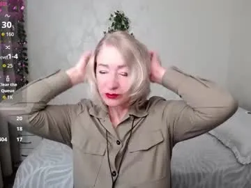 Freechat hunters_woman on Chaturbate