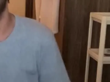 Freechat itsmylife021 on Chaturbate