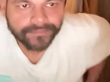 Freechat itsmylife021 on Chaturbate