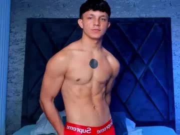 jamesgolden_ from Chaturbate is Freechat