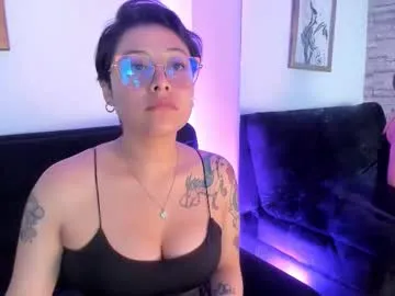 Private juliexxxtasy on Chaturbate