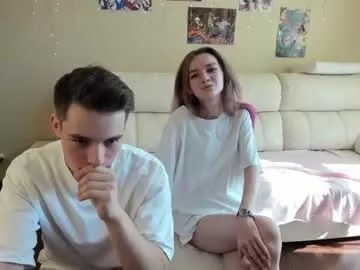 Freechat kelley_n_danny on Chaturbate