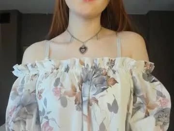 Freechat kittiesland on Chaturbate