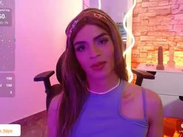 Freechat lihian_tay on Chaturbate