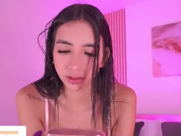 Freechat lillythompson_ on Chaturbate