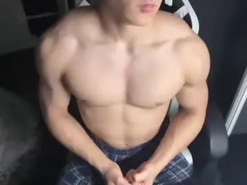 madisonboy2 — cum [2500 tokens left]