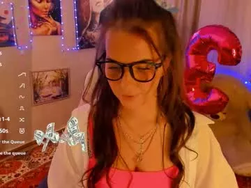 Freechat masha179807 on Chaturbate