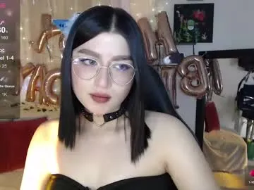 Freechat mily_thomson_b on Chaturbate