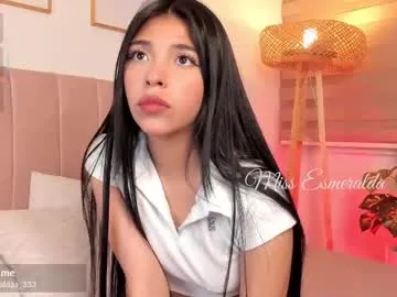 Freechat missesmeralda on Chaturbate