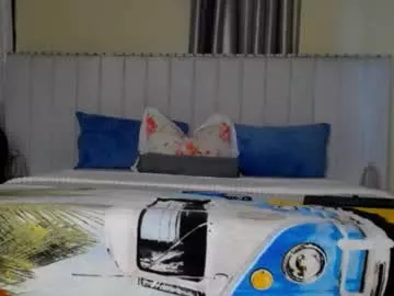 Freechat nassythebody on Chaturbate