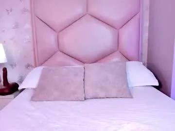 Noa_butterfly from Chaturbate