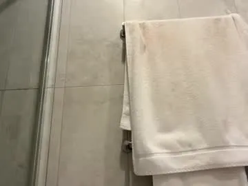 Freechat oliviabrookess on Chaturbate