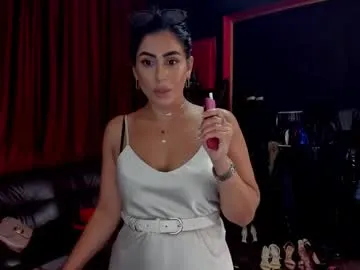 Freechat puffy_love on Chaturbate