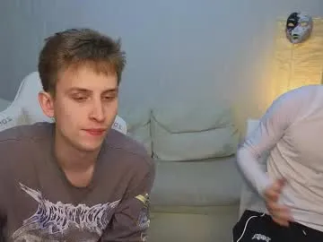 pupsenish on Chaturbate 