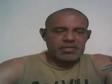 retlam37 on Chaturbate