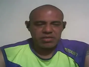 retlam37 on Chaturbate