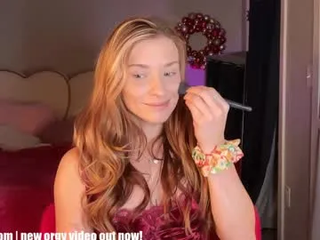 saraloverays on Chaturbate