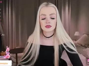 Freechat ssashagarter on Chaturbate