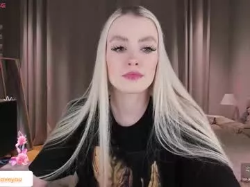 Freechat ssashagarter on Chaturbate