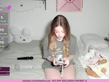 str4wb3rrycat — Wanna do a private show w me <3? #french #bigboobs #squirt #piercings #teen