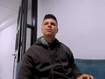 Freechat straight__friends on Chaturbate