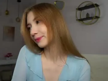 Freechat sunnmoonn on Chaturbate