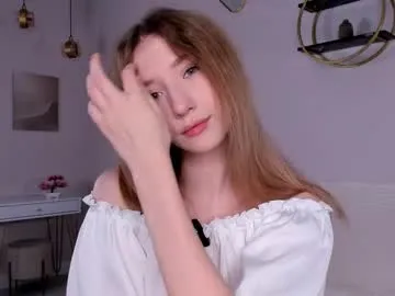 Freechat sunnmoonn on Chaturbate