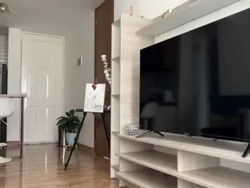 sweet_littleee on Chaturbate 