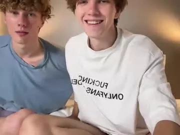 swoopyboy on Chaturbate