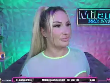 Freechat tamaramilano on Chaturbate