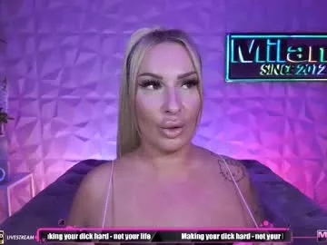 Freechat tamaramilano on Chaturbate