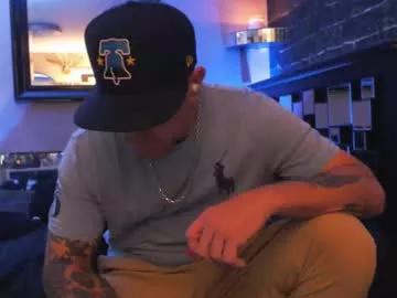Tommy_knuckles from Chaturbate