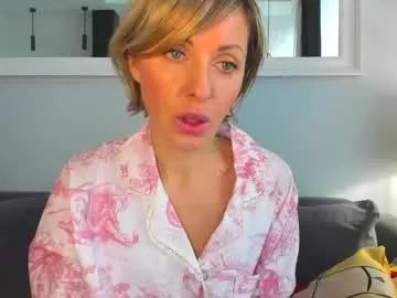 valeriehughs from Chaturbate is Freechat