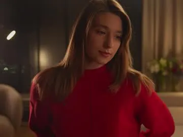 villanelle_l — take off top [646 tokens left] #tease #teen #young #ass