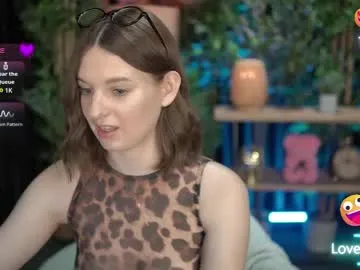 Freechat xoxo_molly on Chaturbate