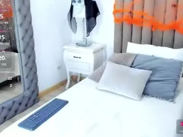 Freechat zusan_king_ on Chaturbate